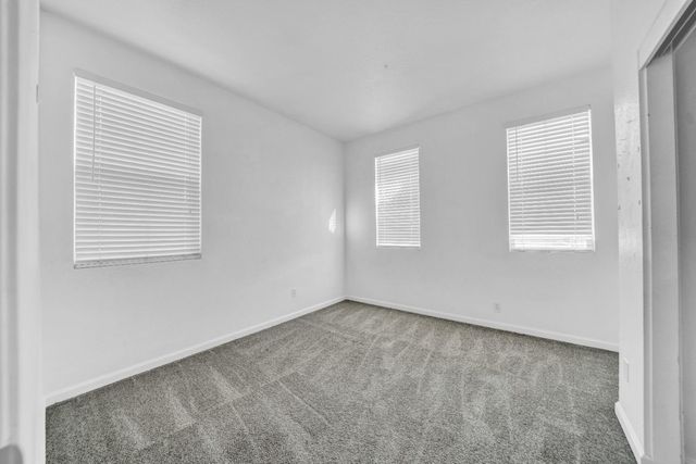 3857 Purple Finch Ln, Modesto, CA 95355