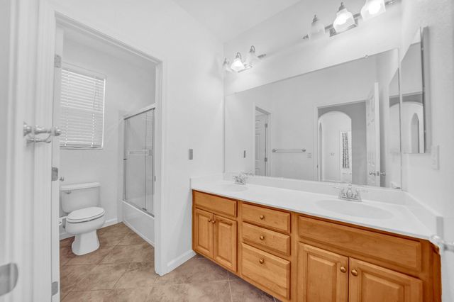 3857 Purple Finch Ln, Modesto, CA 95355