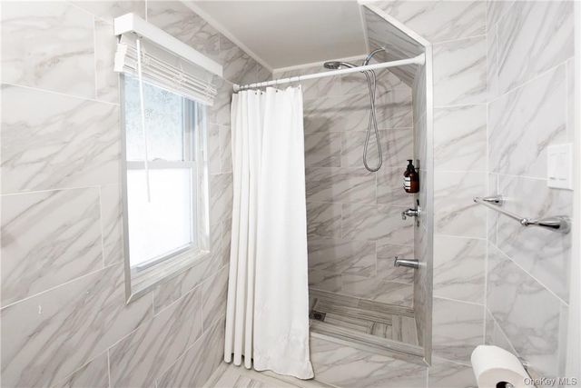 37 S Washington Avenue, Hartsdale, NY 10530