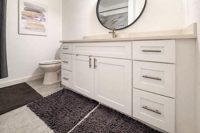 632 Wilcrest Drive 632, Houston, TX 77042