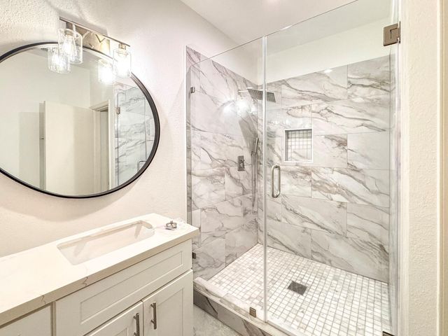 632 Wilcrest Drive 632, Houston, TX 77042