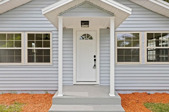 4550 21ST STREET N, St Petersburg, FL 33714