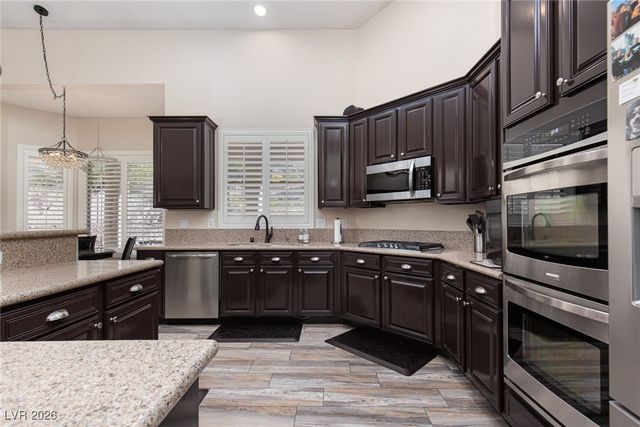 820 Market Crest Drive, Las Vegas, NV 89110