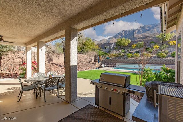 820 Market Crest Drive, Las Vegas, NV 89110