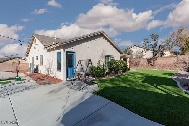 820 Market Crest Drive, Las Vegas, NV 89110