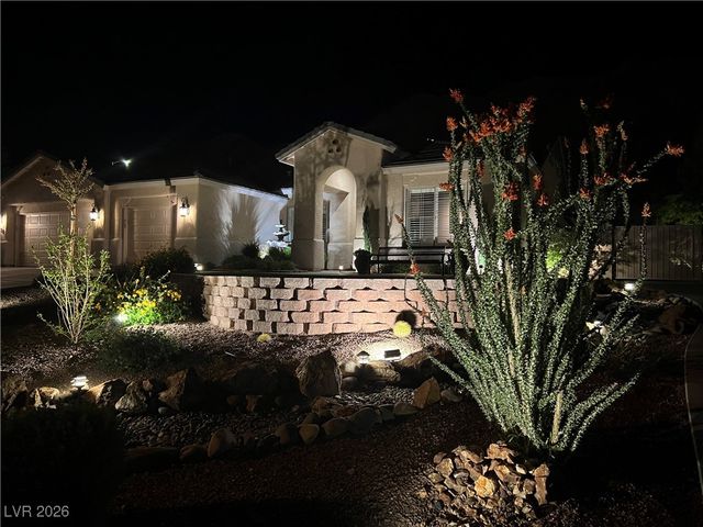 820 Market Crest Drive, Las Vegas, NV 89110