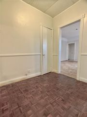 755 Oakland Place 2E, Bronx, NY 10457