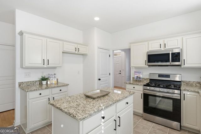 3419 Hampreston Way NW, Kennesaw, GA 30144