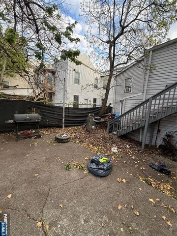 63 Pearl Street, Paterson, NJ 07501