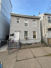 63 Pearl Street, Paterson, NJ 07501