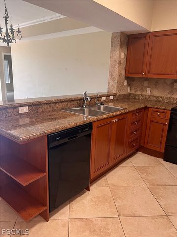 20121 Estero Gardens CIR 103, Estero, FL 33928