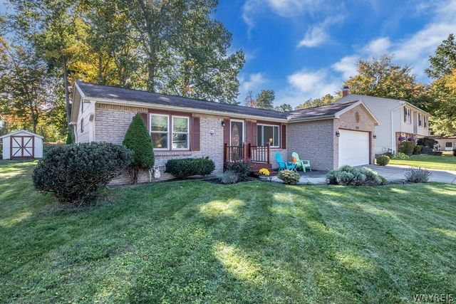 3933 Summerway Lane, Hamburg, NY 14075