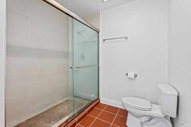 1701 Hickory Ct, Ukiah, CA 95482