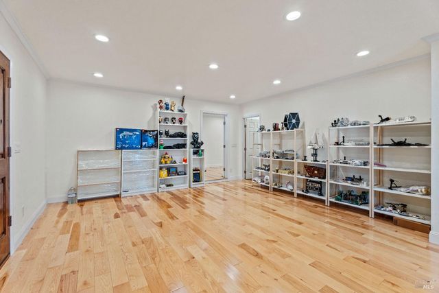 1701 Hickory Ct, Ukiah, CA 95482