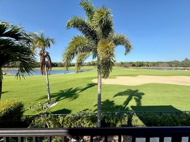 11117 Green Bayberry Drive, Palm Beach Gardens, FL 33418