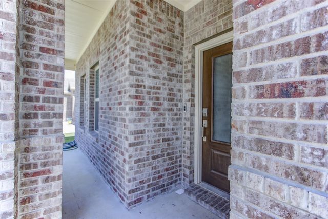 9717 Buffalo Ridge Road, Fort Worth, TX 76036