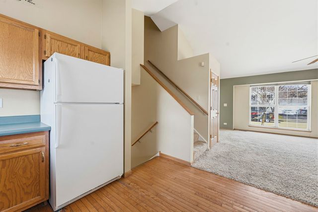 658 Anderson Drive, Lake In The Hills, IL 60156