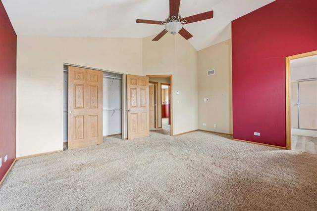 658 Anderson Drive, Lake In The Hills, IL 60156