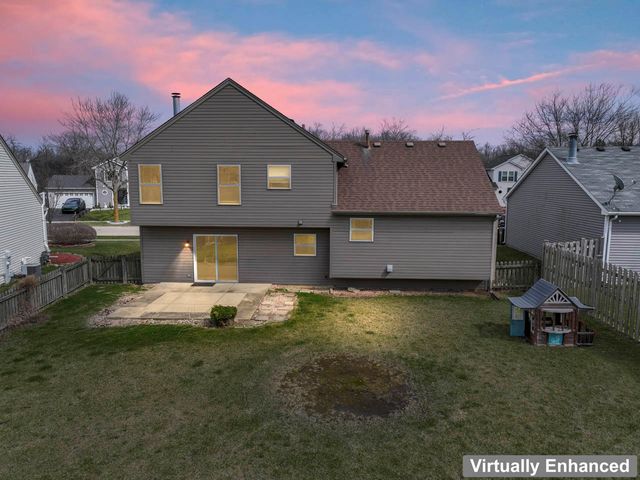658 Anderson Drive, Lake In The Hills, IL 60156
