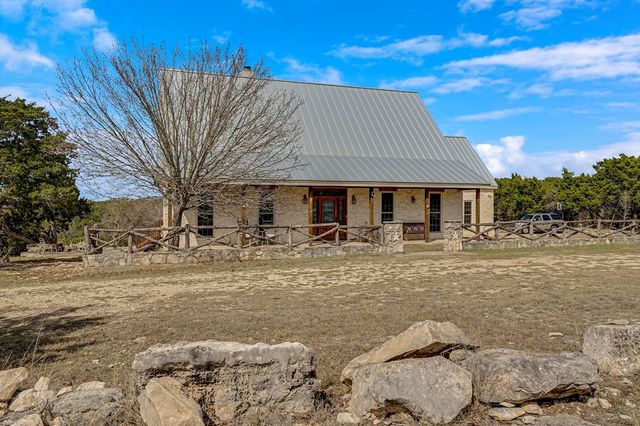 231 Stoney Brook Rd, Kerrville, TX 78028