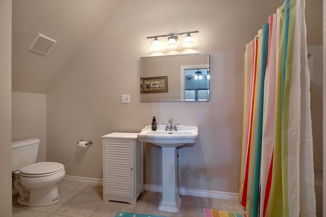 231 Stoney Brook Rd, Kerrville, TX 78028