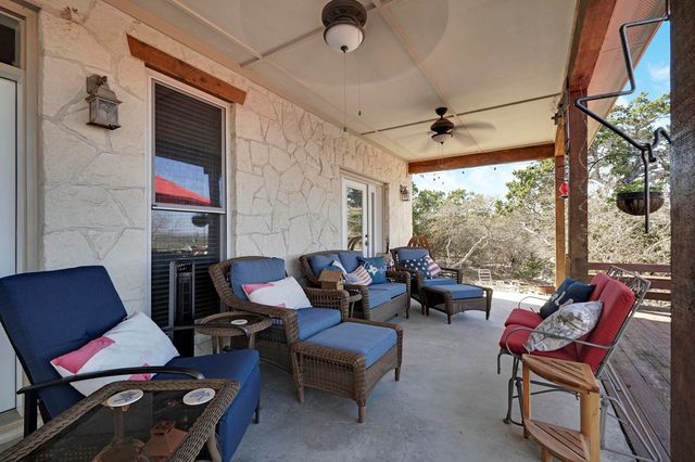 231 Stoney Brook Rd, Kerrville, TX 78028