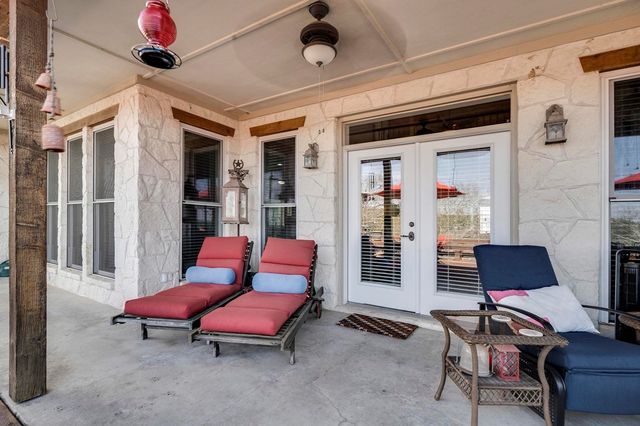 231 Stoney Brook Rd, Kerrville, TX 78028