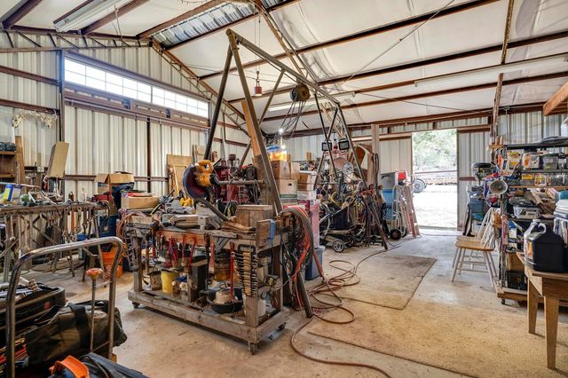 231 Stoney Brook Rd, Kerrville, TX 78028