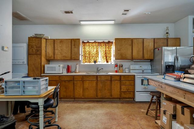 231 Stoney Brook Rd, Kerrville, TX 78028