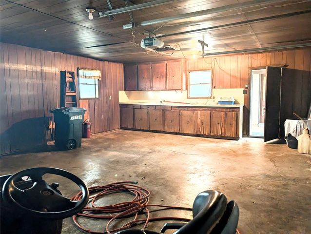 4779 Mixville Road, Sealy, TX 77474