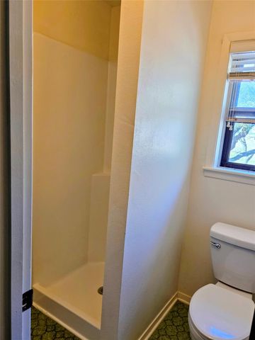 4779 Mixville Road, Sealy, TX 77474