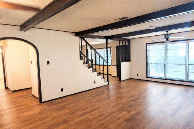 4779 Mixville Road, Sealy, TX 77474