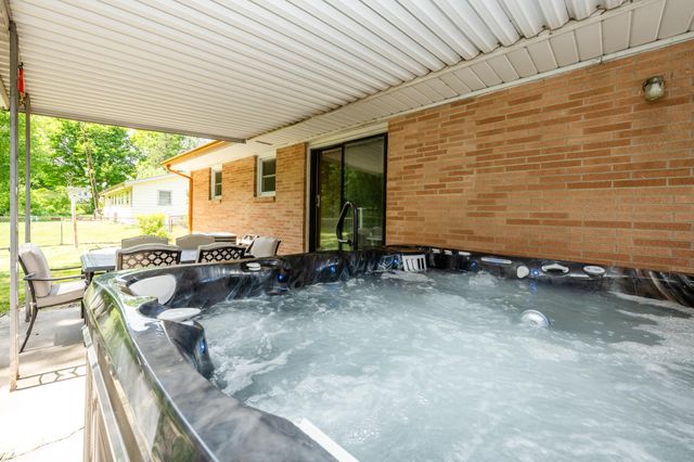 1846 Maple Lane, Hagar Twp, MI 49022