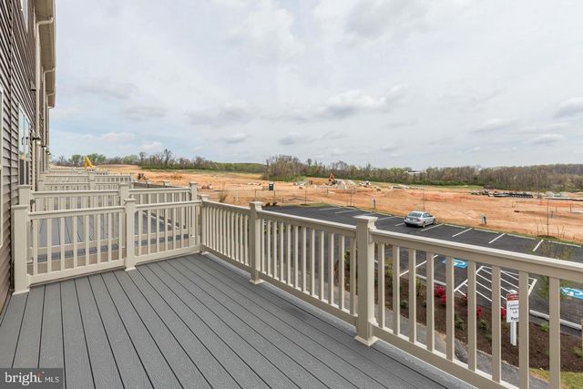 22101 BROADWAY AVE, Clarksburg, MD 20871