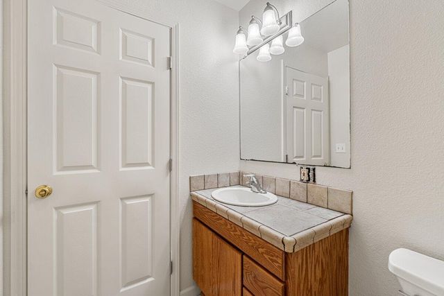 1835 Quaker Street, Eureka, CA 95501