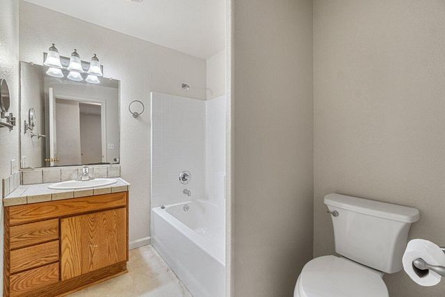 1835 Quaker Street, Eureka, CA 95501