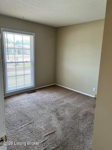 11602 Maple Way, Louisville, KY 40229