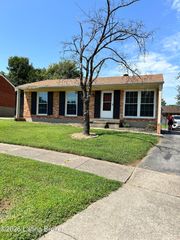 11602 Maple Way, Louisville, KY 40229