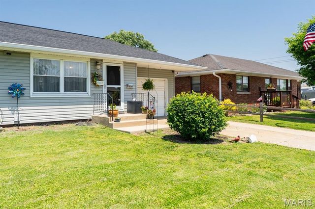 804 Ewing Street, East Alton, IL 62024