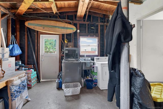 819 Law Street, San Diego, CA 92109