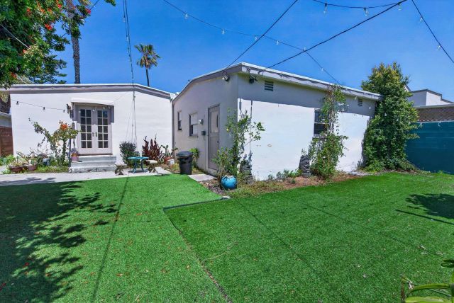 819 Law Street, San Diego, CA 92109