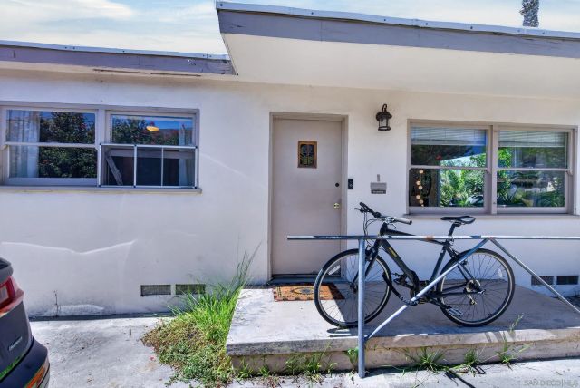 819 Law Street, San Diego, CA 92109