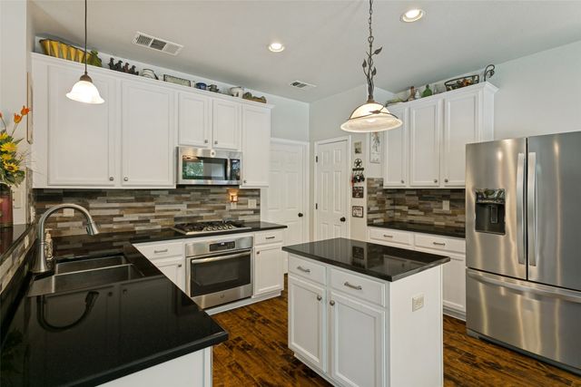 7749 Stansfield Drive, Fort Worth, TX 76137