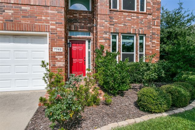 7749 Stansfield Drive, Fort Worth, TX 76137