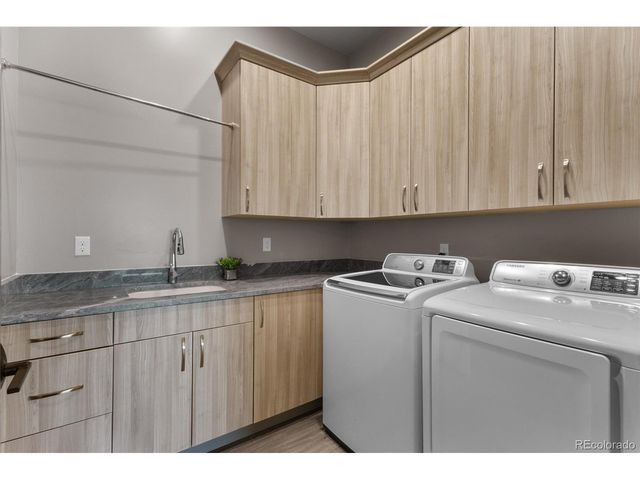 8436 Lost Reserve Ct, Parker, CO 80134