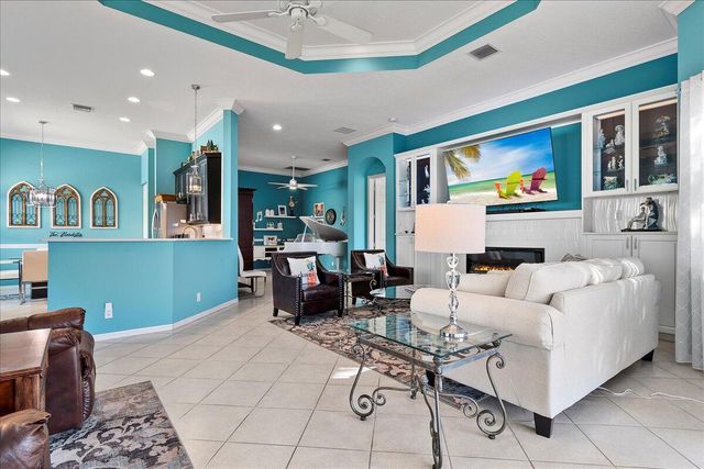 6645 Via Alfieri, Lake Worth, FL 33467