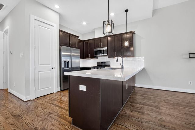 3921 Tulane Oak Drive, Houston, TX 77018