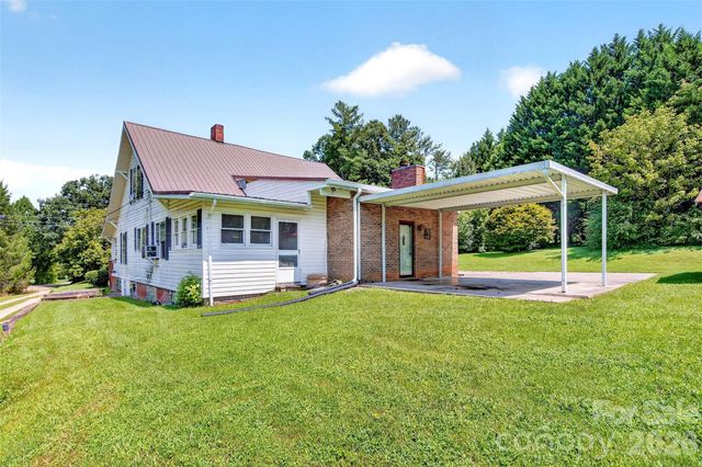 96 Huntsville Road, Marion, NC 28752