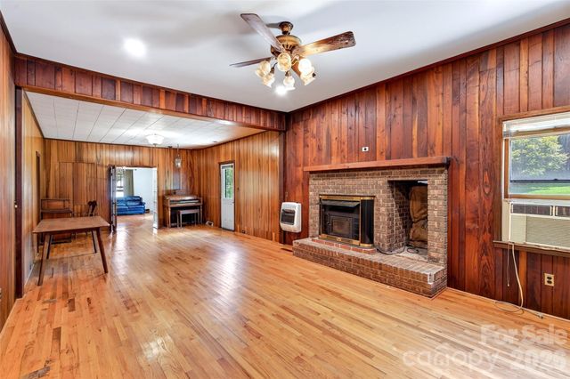96 Huntsville Road, Marion, NC 28752