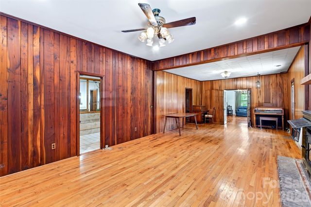 96 Huntsville Road, Marion, NC 28752